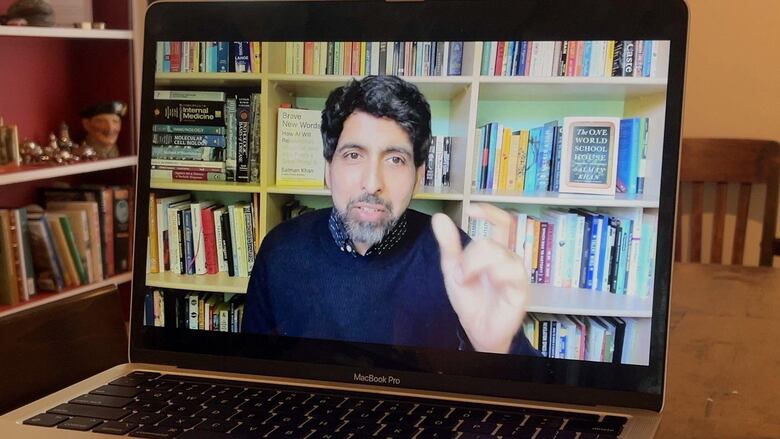 El optimismo sobre la inteligencia artificial de Sal Khan, pionero de las tecnologías de la educación