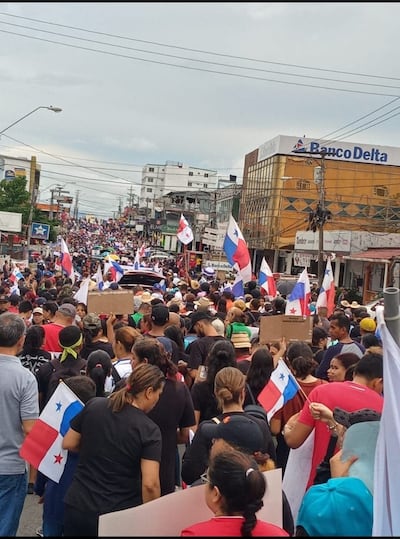 ‘Estamos de luto ¡No a la minera!’